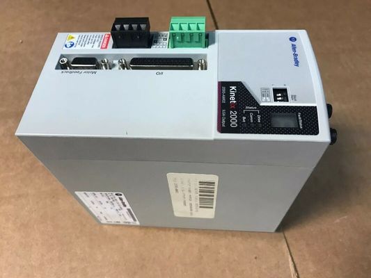 ALLEN-BRADLEY 2093-AM02 Кинетикс 2000 модуль оси