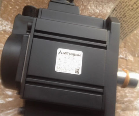 Mitsubishi HC-KFS13G1 Моторы-AC Servo Промышленные сервоприводы