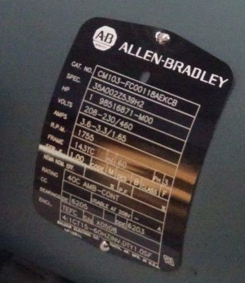 ALLEN-BRADLEY CM103-FC0011BAEKCB Прочный модуль управления для промышленных применений