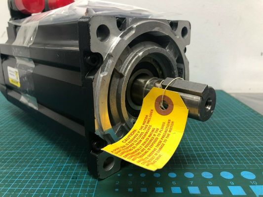 ALLEN-BRADLEY MPM-B1304E-MJ72AA MPM-серия MPM 480V AC вращающийся сервомотор