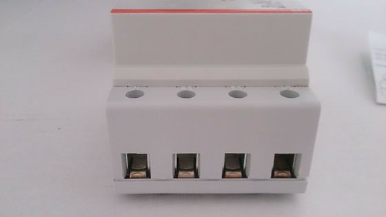 Промышленный сервопривод мощностью 100 Вт с Ethernet-коммуникацией