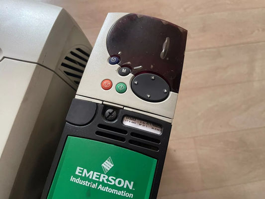 EMERSON SP3402 Техники управления Emerson Unidrive Frequencyumrichter