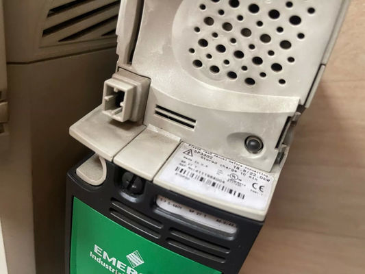 EMERSON SP3402 Техники управления Emerson Unidrive Frequencyumrichter