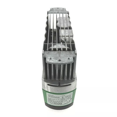EMERSON UNI1403 Техники управления Emerson Unidrive Frequenzumrichter