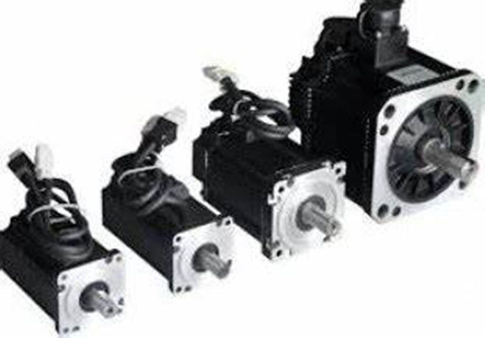 AC OMRON R88M-G20030H-Z едет на автомобиле 3000 кабель RPM 200VAC 200W с соединителем