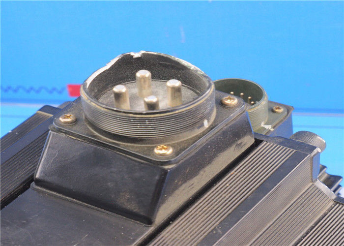 Новый промышленный мотор сервопривода InsF AC Yaskawa мотора сервопривода SGMG-60A6B-TK11 46.9A
