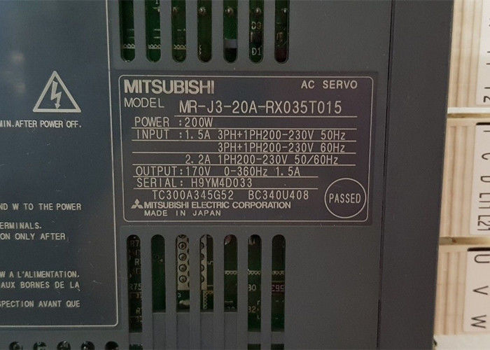 промышленный привод усилителя 1.5A сервопривода AC 200W МИЦУБИСИ MR-J3-20A-RX035T015 вывел наружу 170V