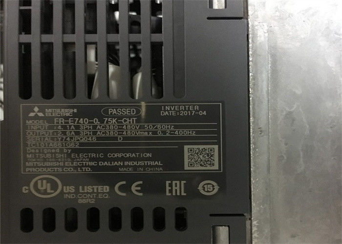 НАПРЯЖЕНИЕ ТОКА AC 380~480V 50HZ/60HZ ИНВЕРТОРА AC МИЦУБИСИ FR-E740-0.75K-CHT трехфазное ДОПУСТИМОЕ