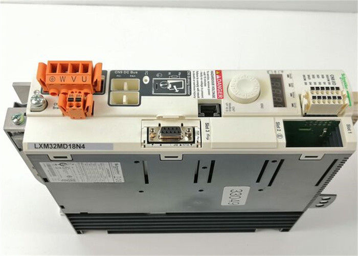 СЕРВОПРИВОД ДВИЖЕНИЯ SCHNEIDER LXM32AD18N4 УПРАВЛЯТЬ УЧАСТКОМ 3 LEXIUM 32 1,8 KW 208-480 ВПТ 50/60 HZ 18 AMP