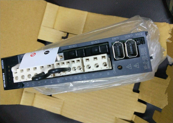 Привод MR-J3-10B-RJ006 170V 1.1A 100W 3Ph промышленное Amplfier сервопривода AC Mitsubishi Electric