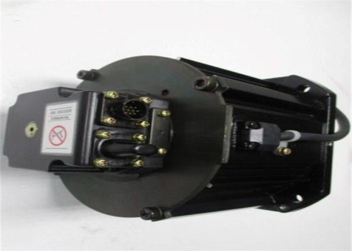СИГМА S-AXIS InsF 2000r/min 5.49N.m 200VAC AC МОТОРА СЕРВОПРИВОДА SGMRS-12A2B-YR11 Yaskawa
