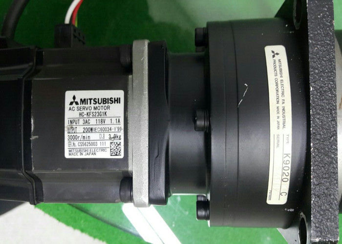 Мотор сервопривода HC-KFS23G1K AC Мицубиси 200W промышленный с шестерней K9020C или K9012C НОВЫМИ