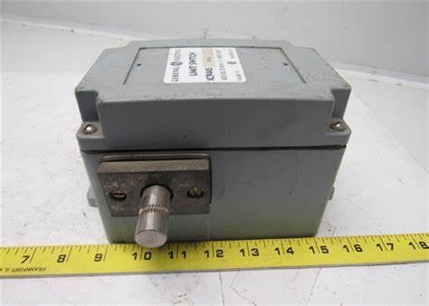 GE IC9445A200AB 120/240 VAC или 125 VDC выходной +5VDC 24 модуля ввода VDC
