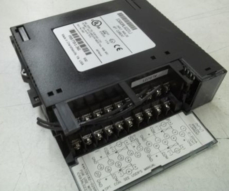 GE IC200CHS014 iC200CHS2xx требуется Этот носитель может использоваться со всеми модулями ВВ/ВВ VersaMax