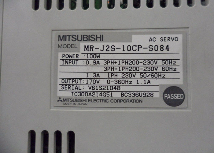 Мицубиши серийный сервоуправляющий MR-J2S-10CP-S084 3-фазный промышленный сервомоторный драйвер