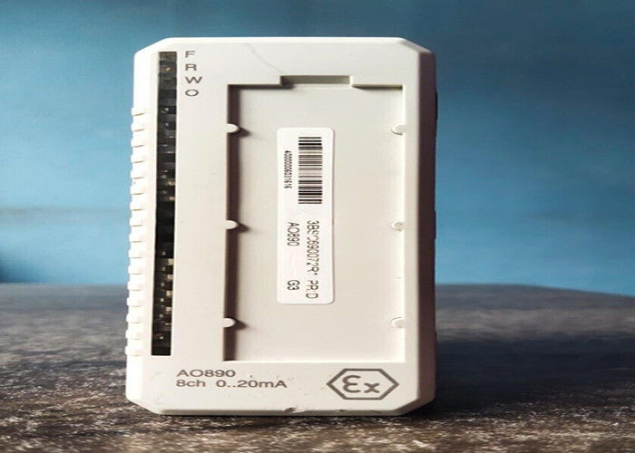 ABB DI810 3BSE008508R1 Цифровой вход 24V 16 CH Изолированный в две группы из 8 каналов.