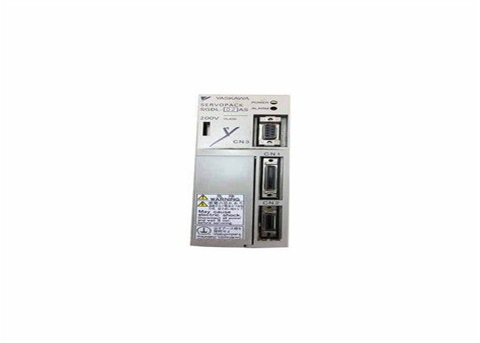 Новая Yaskawa SGD-02AS Сервоприводы 230V 200W в оригинале