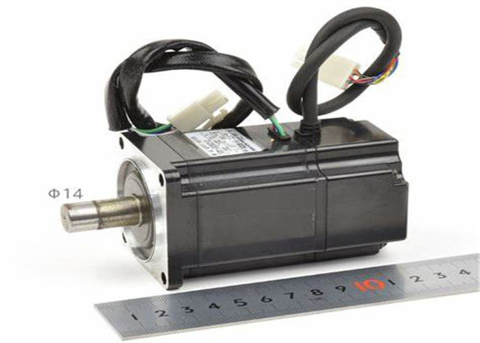 Yaskawa SGM-02B312 совершенно новый сервомотор в оригинальной коробке 100В