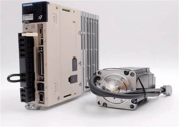 Новый сервоусилитель Yaskawa SGDS-50A12A в оригинальной коробке