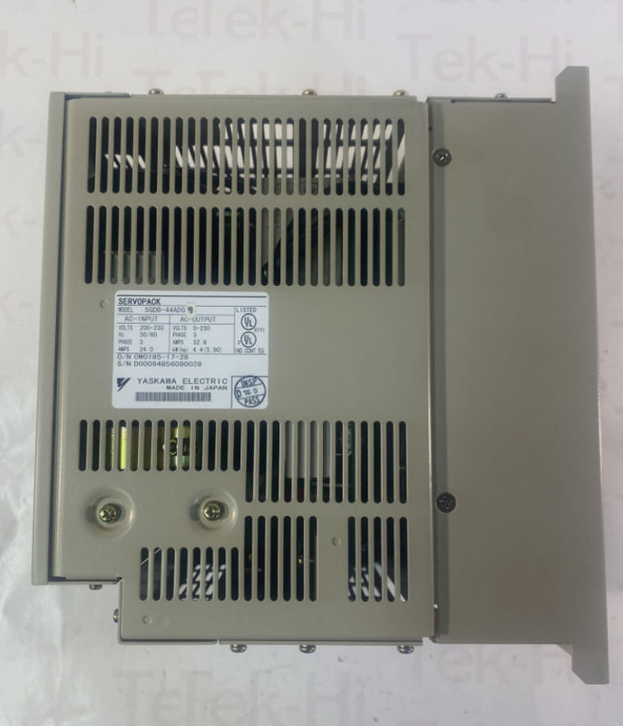 Yaskawa SGDB-44ADG-P 200-230 V AC Вход 3-фазный Вход/Выход 4,4 кВт (5,90 л.с.) Выход