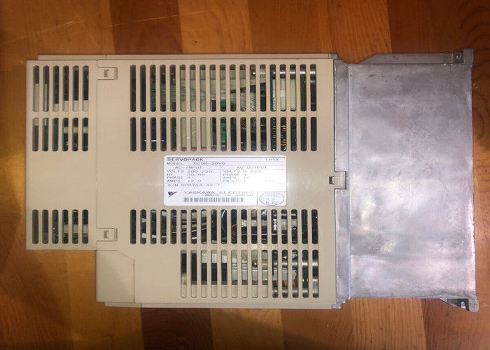 Новый Yaskawa SGDB-20VD AC Servo Drives 230V напряжение оригинальная коробка