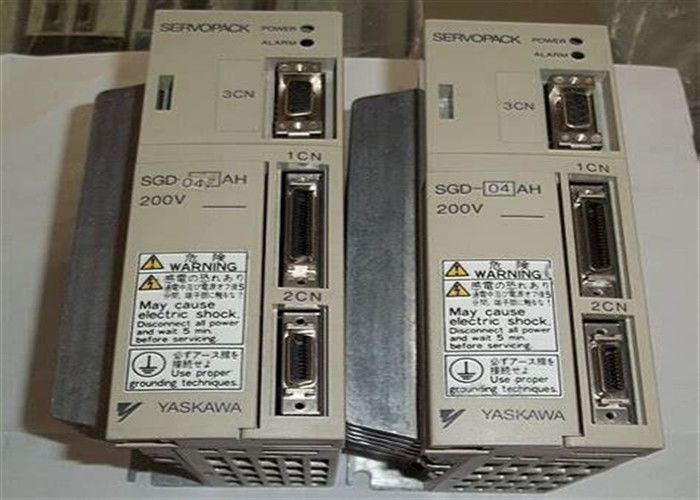 Yaskawa SGD-04AH 200В сервоприводы в оригинальной коробке