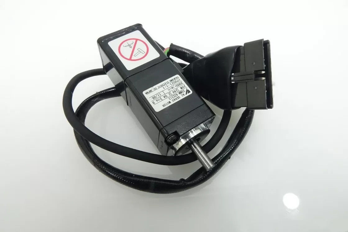 Yaskawa SGMM-A2C313 AC сервомотор совершенно новый в оригинальной коробке
