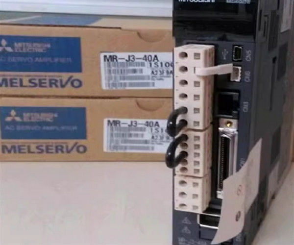 AC MR-J3-200B 2KW усилитель Мицубиси MR-J3 200 3 участков до 230 v