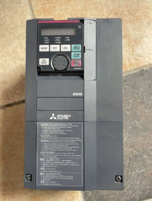Mitsubishi FR-A820 Mitsubishi Электрический частотный инвертор 6.7Kva Выход 3.7Kw Моторная мощность