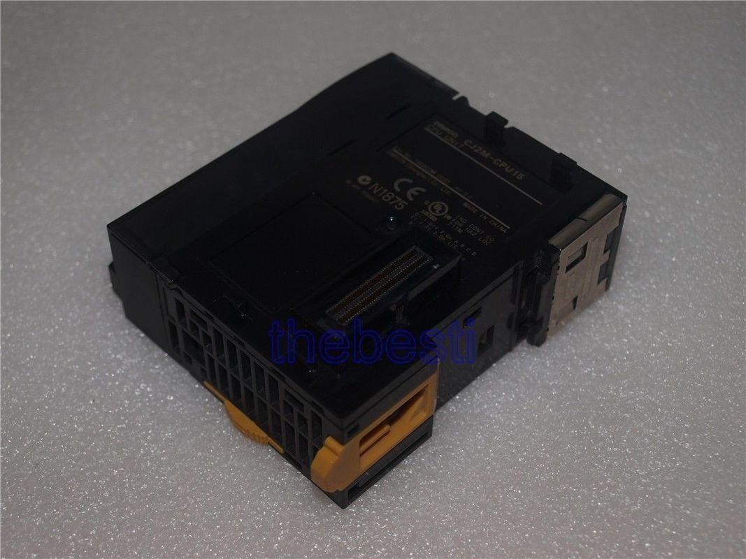 Omron CJ2M-CPU15 Мощность памяти данных 160 K слов Модуль логического контроллера