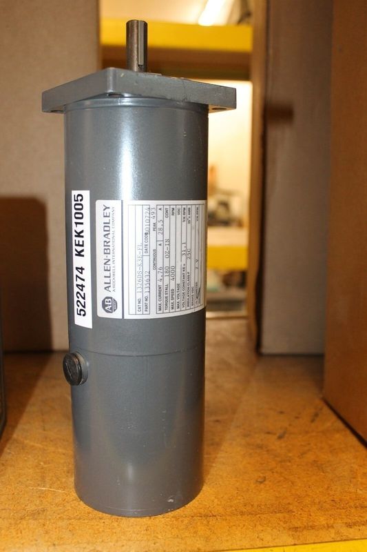 Сервомоторы серии AB 1326DS-K3E-FL Torque Plus для сервопривода 1391-DES AC
