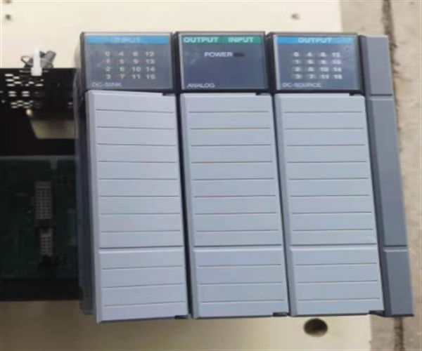 Allen-Bradley 1746-P2 SLC 500 Раковая установка питания 120/240В переменный ток, 5А